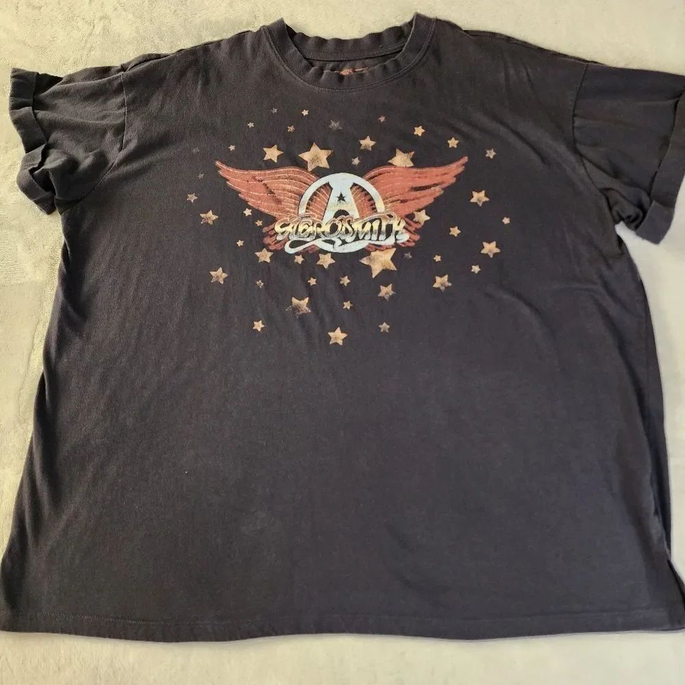 Aerosmith Dark Gray Tshirt With Graphics Size XL